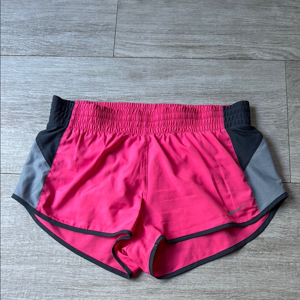 Nike Women's Pink and Gray Athletic Shorts size Small
